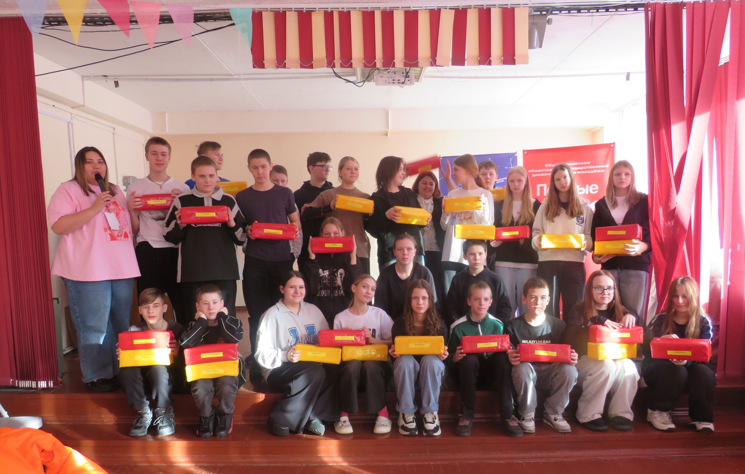 Фото - При поддержке ЕВРАЗа в Качканаре открылся «Молодежный хаб»